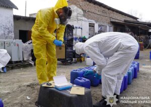 Могли виготовити 2 млн доз: на Тернопольщині ліквідували наркогрупу