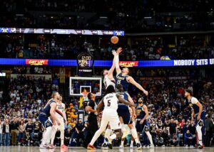 НБА: Денвер дотиснув Портленд