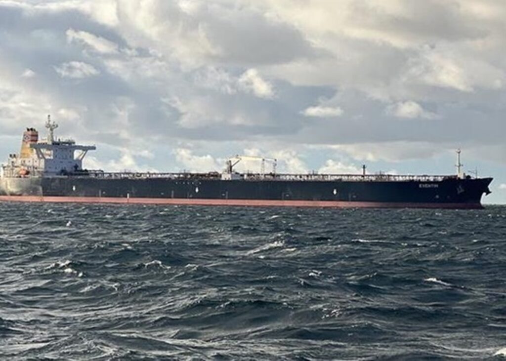 Естонія відмовилася затримувати російські танкери