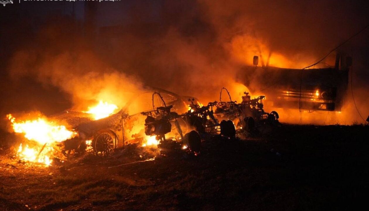 Наслідки комбінованого обстрілу Запоріжжя показали в ОВА