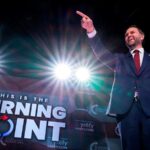 Венс похизувався припиненням допомоги Україні