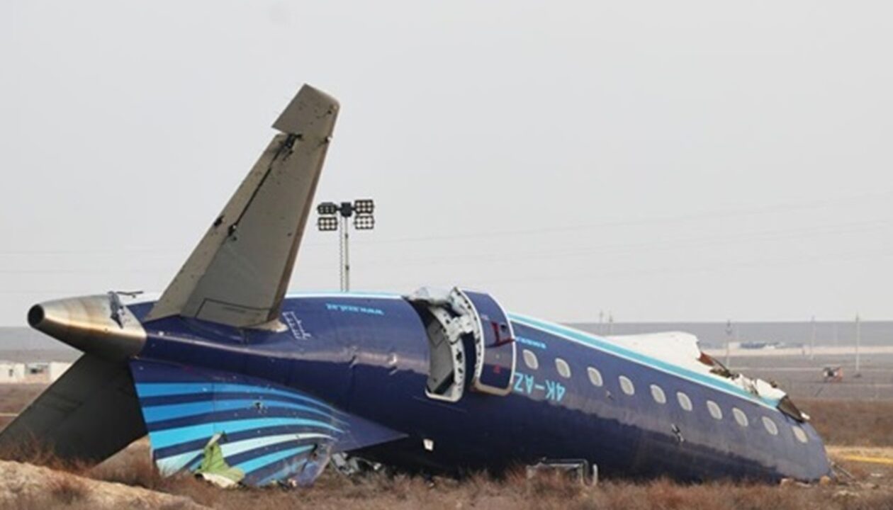 Росія офіційно визнала збиття літака AZAL