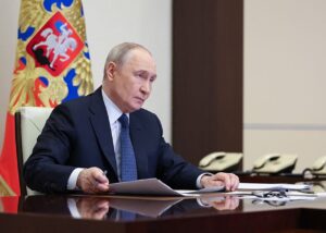 Путін визнав падіння економіки Росії