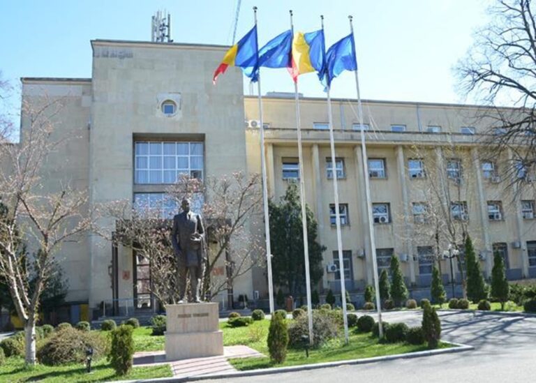 МЗС Румунії викликало посла РФ через падіння дрона