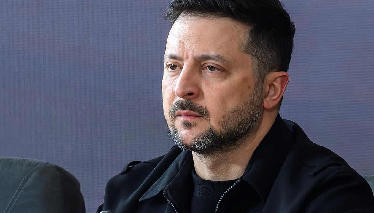 Зеленський відповів Венсу на заяву про скорочення допомоги Україні