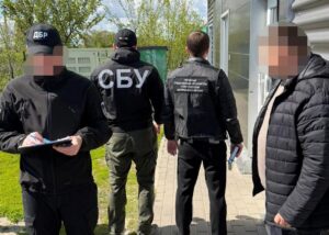 На Черкащині військового вкрили на хабарі