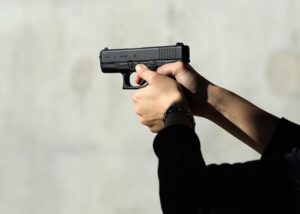 В Одесі чоловік влаштував стрілянину в піцерії