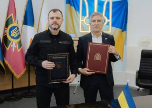 Україна та Іспанія домовились про взаємну депортацію громадян