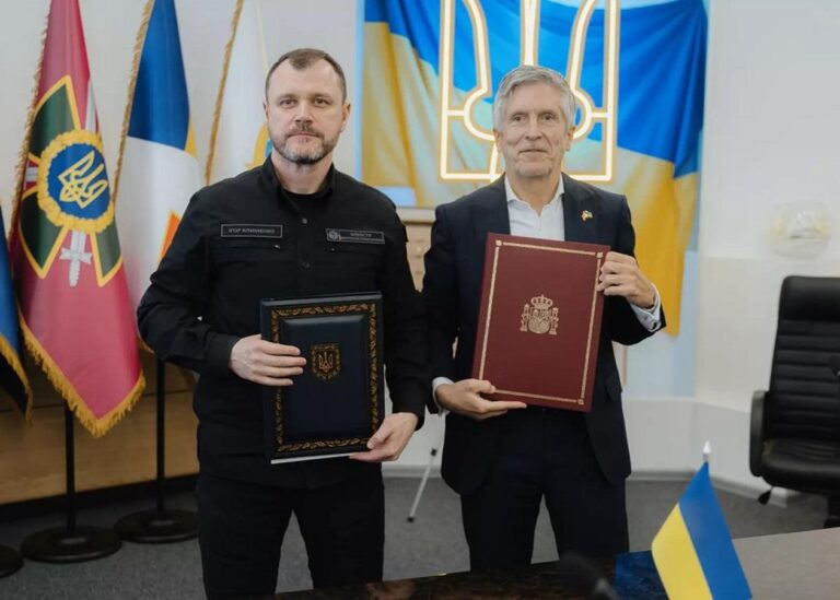Україна та Іспанія домовились про взаємну депортацію громадян