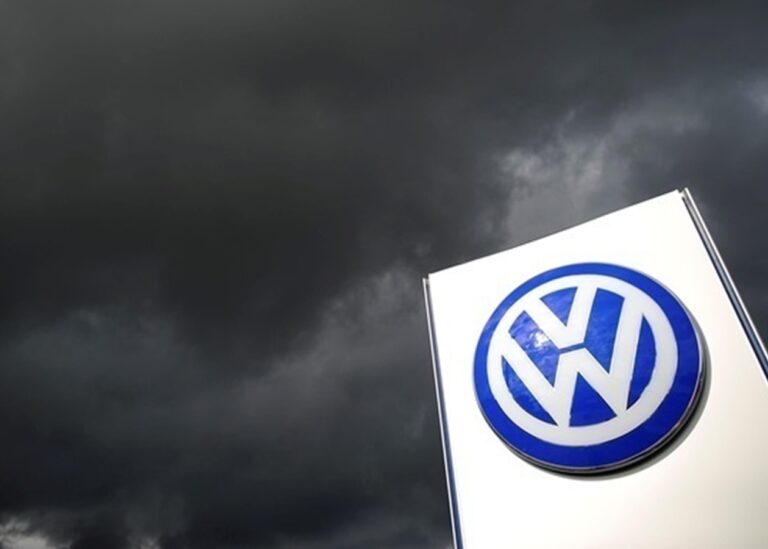 Автомобілі на бензині відійдуть у минуле, як коні - Volkswagen