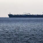 Трамп заявив про рух кораблів через Ормуз