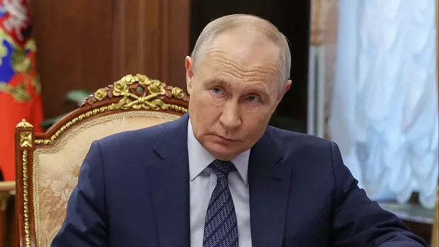 Еліти Кремля почали говорити про заміну Путіна: Кого бачать наступником