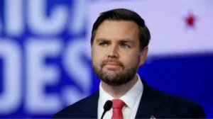 Москву жахає "колись свій" Венс: Віцепрезидент США заявив, що можливості росіян у наступальних операціях наближаються до нуля