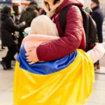 Кабмін розширив підтримку переселенців і сімей з дітьми
