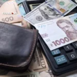 Де українцям найвигідніше зберігати гроші? Банкір дав дві поради