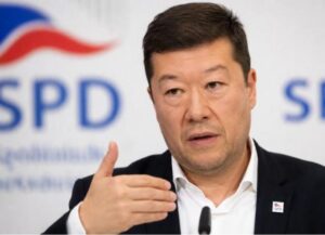 Без виплат і тимчасового захисту: Проросійський лідер Чехії озвучив жорсткий план щодо українців