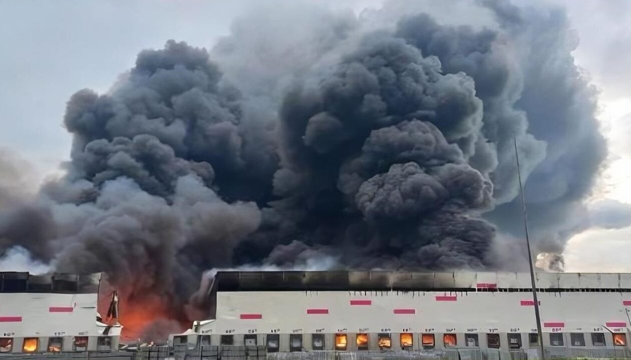 У Рязані горять склад WB і НПЗ - соцмережі