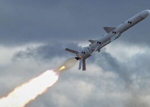 Поляки звинувачують Україну у падінні ракети РФ у Польщі