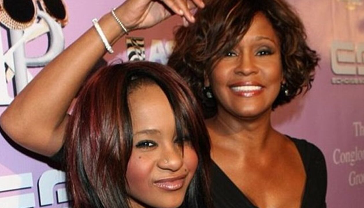 Сукню Вітні Г'юстон продадуть з аукціону