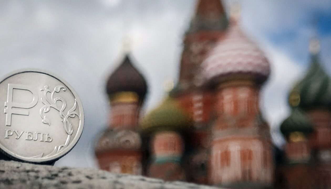 Російський бізнес відмовляється від штатних працівників - розвідка