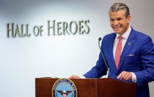 Тримайся, Америко! Трамп тільки початок: Геґсет планує балотуватися в президенти США, - ЗМІ