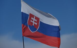 Парламент Словаччині звільнили віцепрем’єра: Коаліція Фіцо на краю прірви