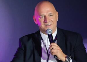 Петиція про позбавлення Потапа почесного звання зібрала 25 тисяч голосів