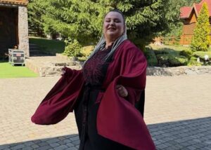 Alyona Alyona змінила місце проживання