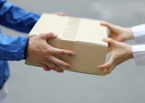 Підозріла посилка у військовій поліції: у Польщі евакуювали 133 людей